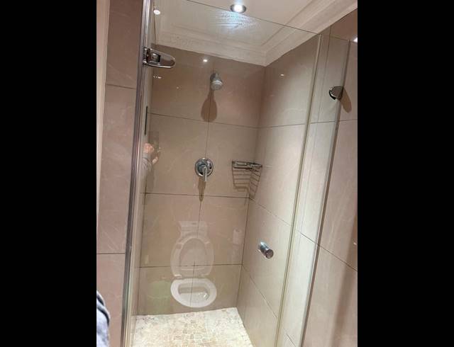 1 BEDROOM APARTMENT FOR SALE IN POINT WATERFRONT